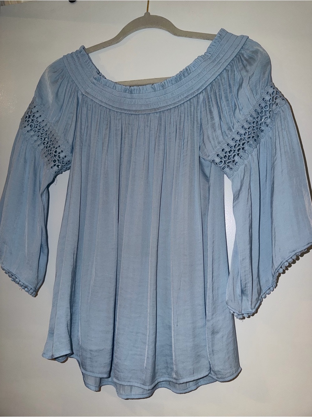 Jennifer Lopez Pale Blue Off-Shoulder Boho Tunic